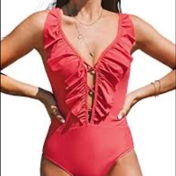 Cupshe Women's One Piece Elisabeth Ruffle Strappy Crisscross Swimsuit - Picture 1 of 5